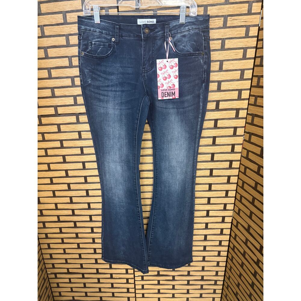Love SoHo Low Rise Bootcut Jeans Size 7
